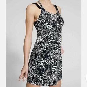 Athleta Mindelo Swim Dress Zebra Leaves Size small/ 32 B/C  Zebra Leave print